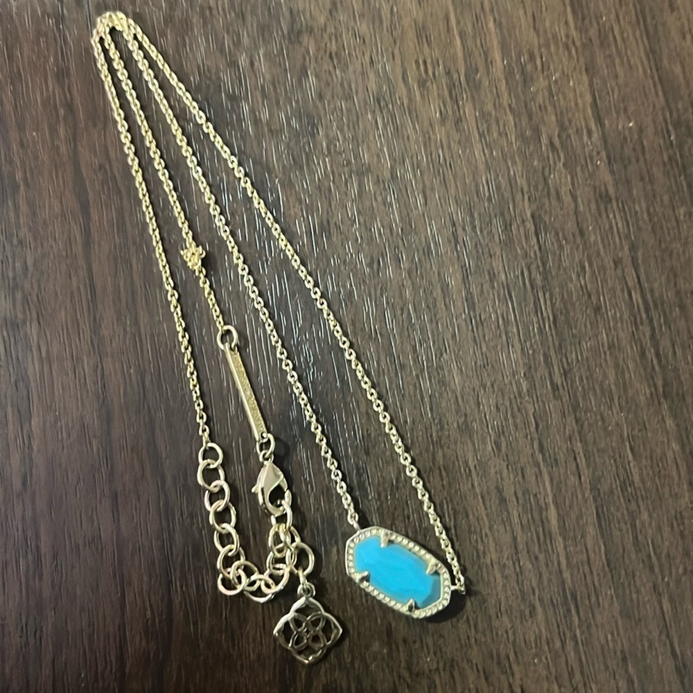 Teal blue Kendra Scott necklace